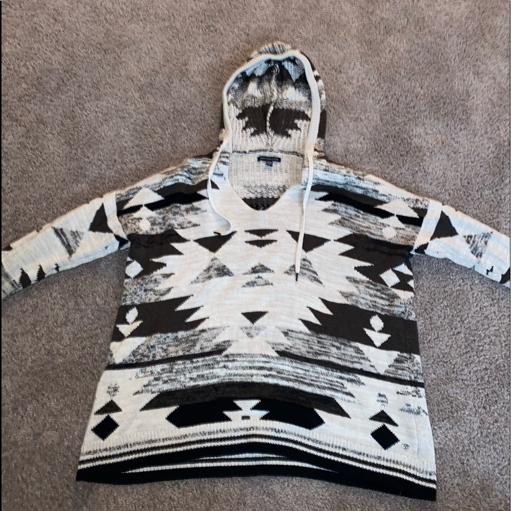 Long Sleeve Hooded aztec Sweater